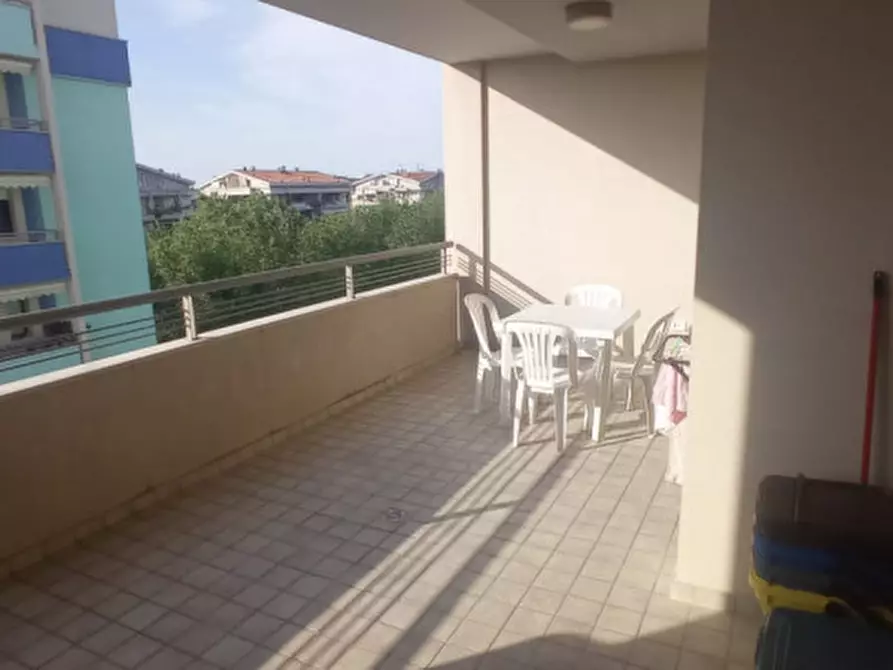 Immagine 4 di Appartamento in affitto  in VIA PORTOGALLO a Montesilvano