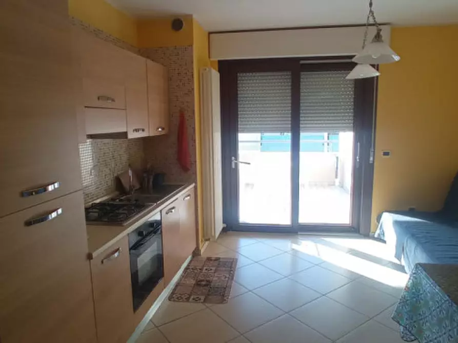 Immagine 8 di Appartamento in affitto  in VIA PORTOGALLO a Montesilvano