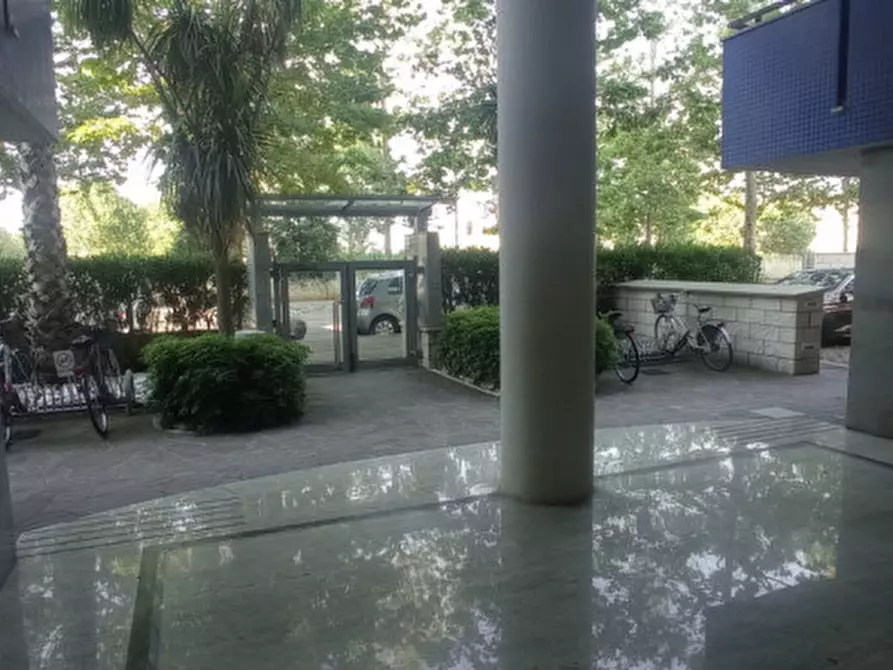 Immagine 11 di Appartamento in affitto  in VIA PORTOGALLO a Montesilvano