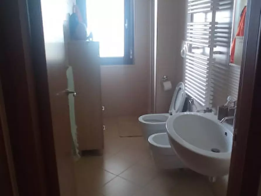 Immagine 25 di Appartamento in affitto  in VIA PORTOGALLO a Montesilvano