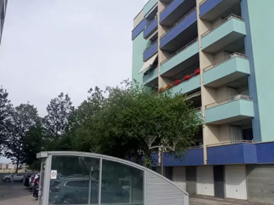 Immagine 34 di Appartamento in affitto  in VIA PORTOGALLO a Montesilvano