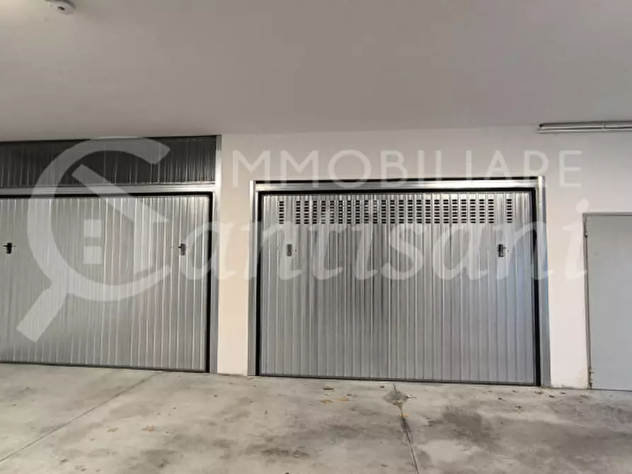 Immagine 12 di Garage in affitto  in Largo Michele Liverani a Firenze