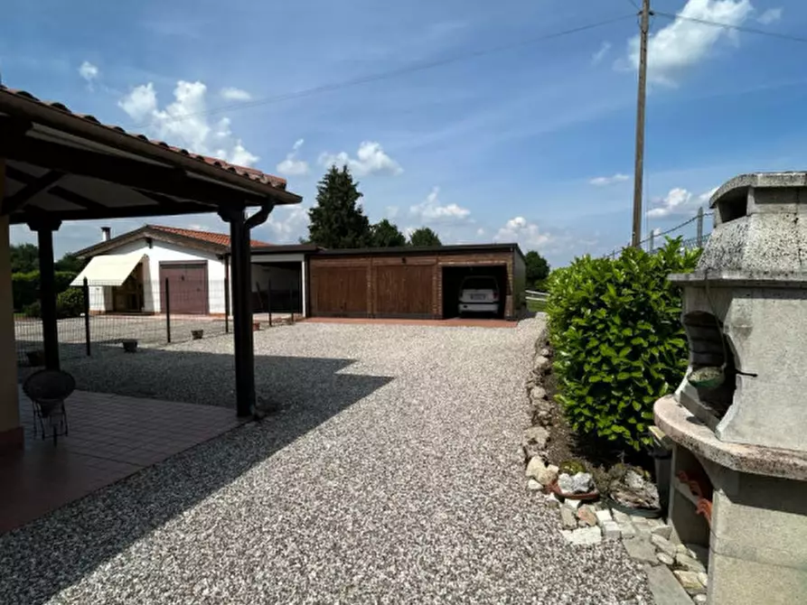 Immagine 4 di Casa bifamiliare in vendita  in Via Lago Zorzi a Montagnana