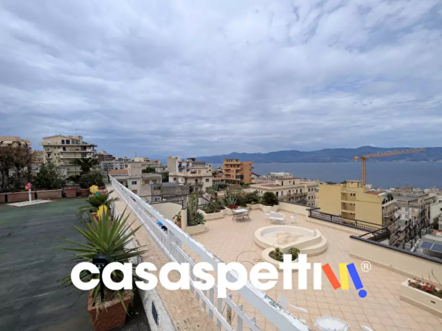 Immagine 8 di Attico in vendita  in Via Cappuccinelli a Reggio Di Calabria