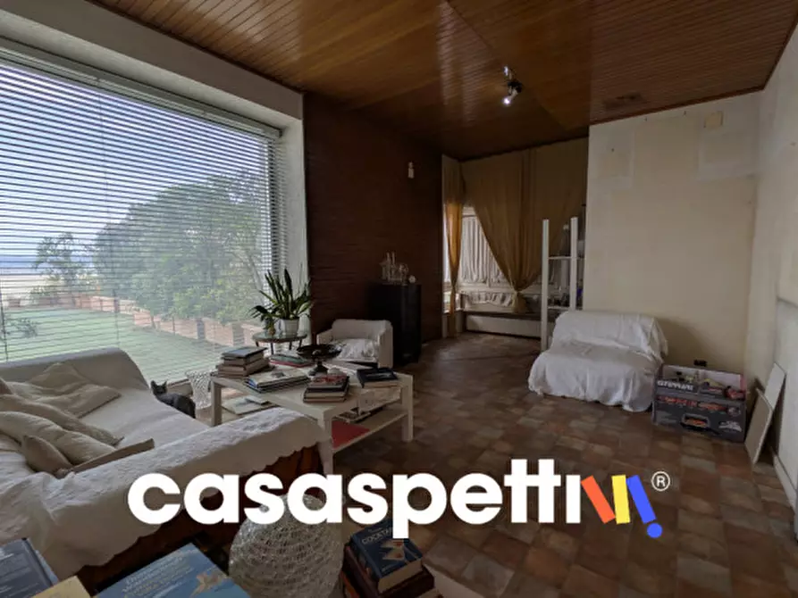 Immagine 18 di Attico in vendita  in Via Cappuccinelli a Reggio Di Calabria