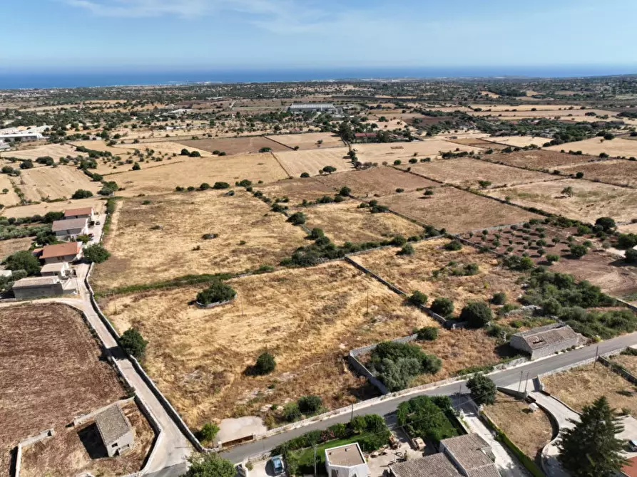 Immagine 19 di Casa indipendente in vendita  in Via Vanella 117 a Modica