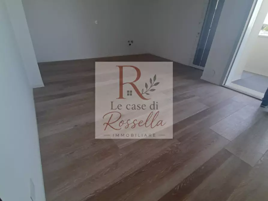 Immagine 4 di Attico in vendita  in Via Guido Galli a Stra