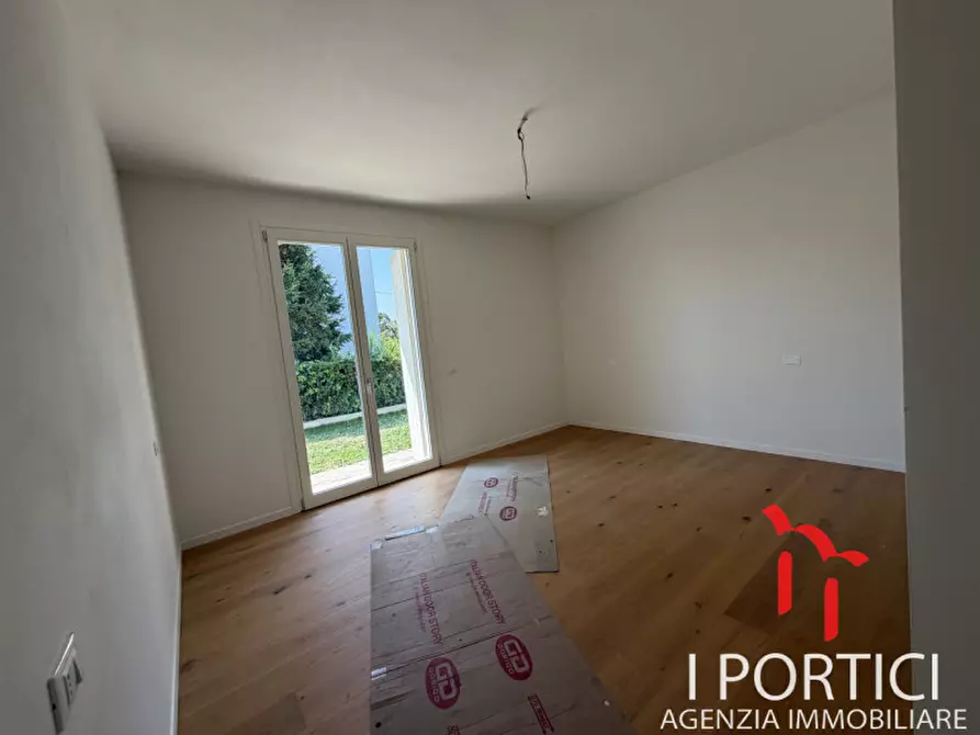 Immagine 22 di Villa in vendita  in via frattin a Scorzè
