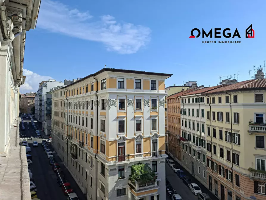 Immagine 1 di Appartamento in vendita  in Via Piccardi 18 a Trieste