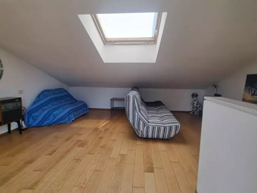 Immagine 15 di Appartamento in vendita  in Via della Vite a Carpi