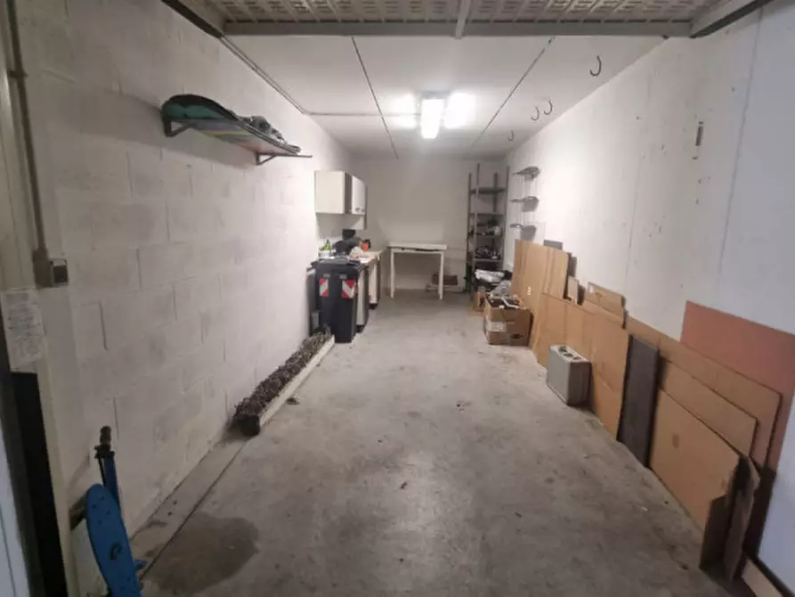 Immagine 21 di Appartamento in vendita  in Via della Vite a Carpi