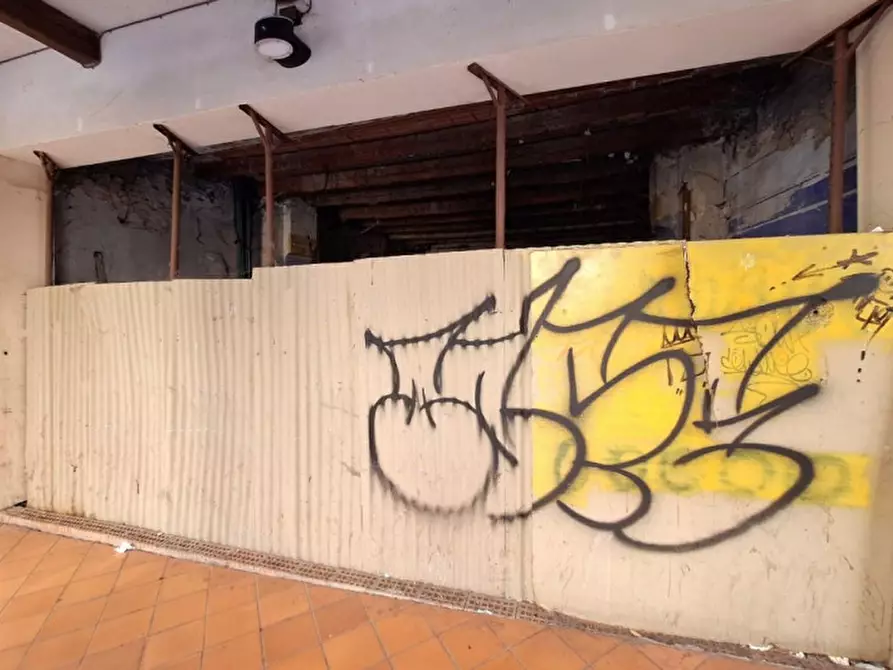 Immagine 2 di Negozio in vendita  in Via Cavour, 65, 47014 Meldola FC, Italia a Meldola