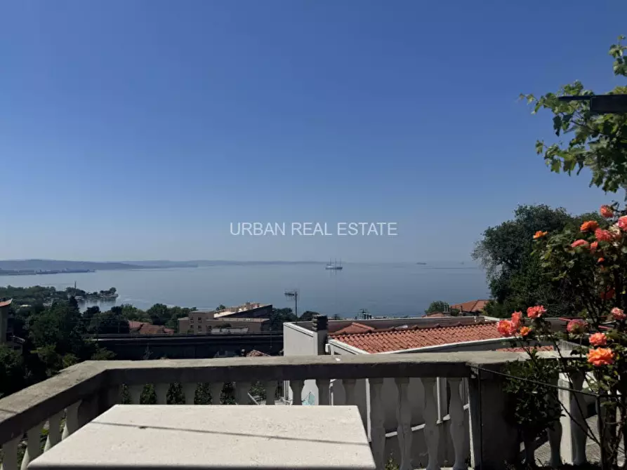 Immagine 17 di Villa in vendita  in Via del Lavareto n. 50 a Trieste