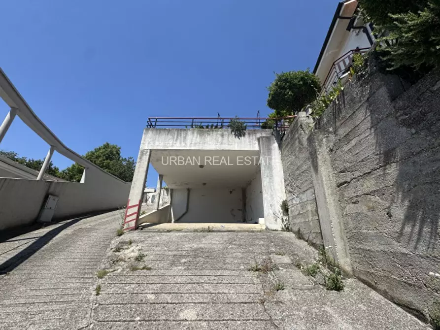 Immagine 35 di Villa in vendita  in Via del Lavareto n. 50 a Trieste