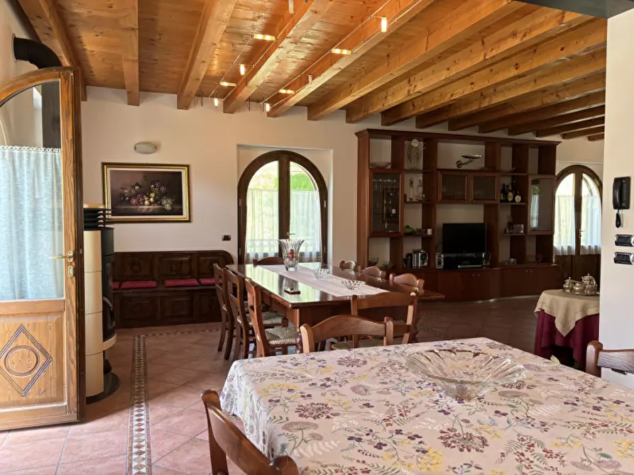 Immagine 7 di Villa in vendita  in Via Circonvallazione a Velo Veronese
