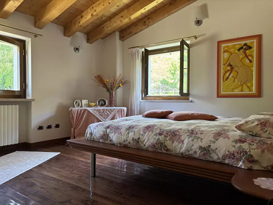 Immagine 13 di Villa in vendita  in Via Circonvallazione a Velo Veronese