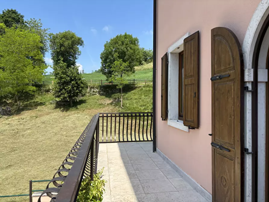 Immagine 26 di Villa in vendita  in Via Circonvallazione a Velo Veronese