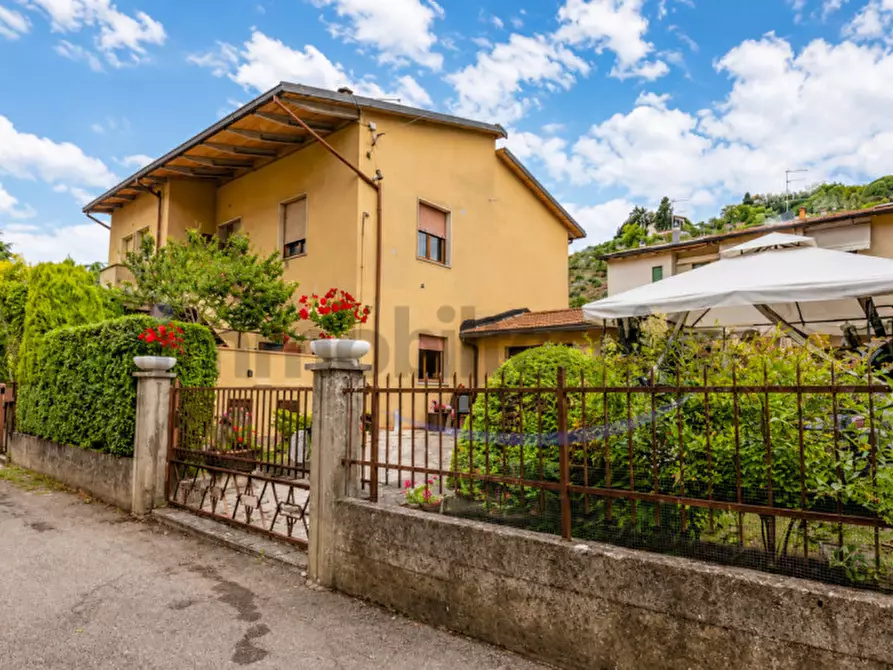 Immagine 11 di Casa bifamiliare in vendita  in Capolona a Capolona