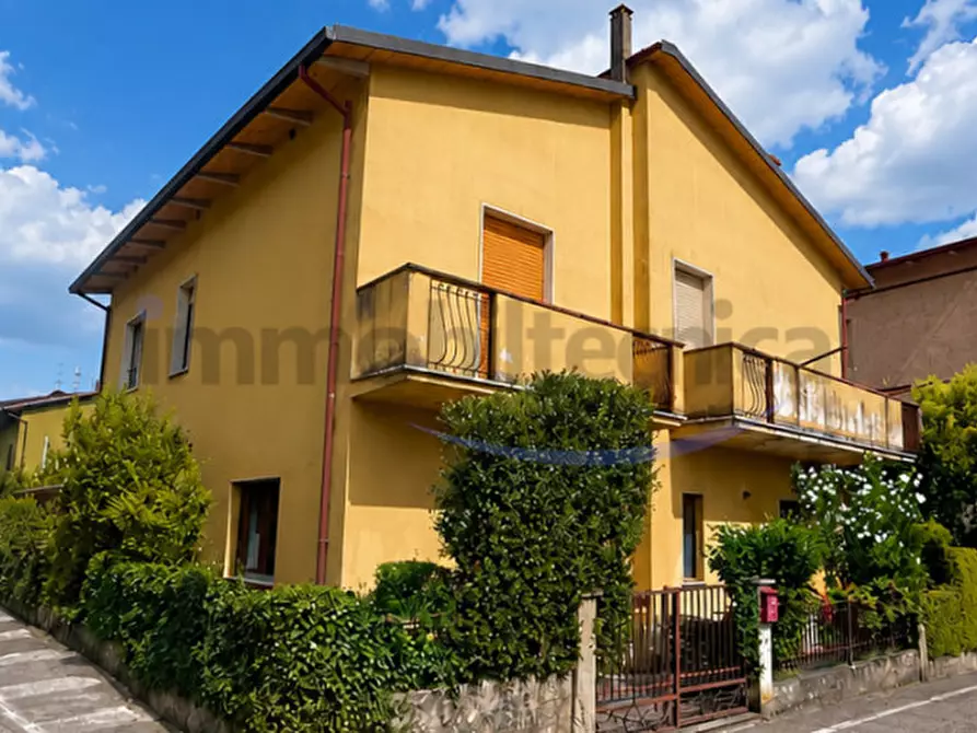 Immagine 18 di Casa bifamiliare in vendita  in Capolona a Capolona