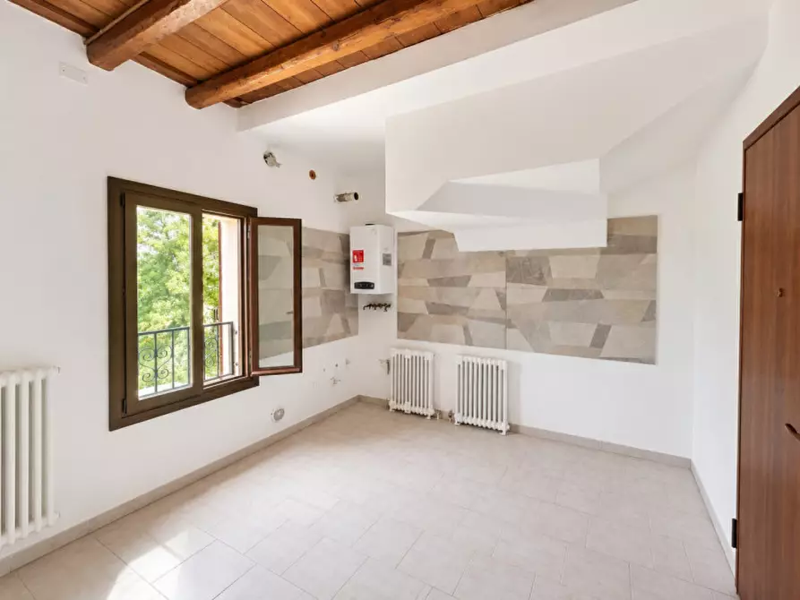 Immagine 1 di Appartamento in vendita  in Via Bassa a Resana