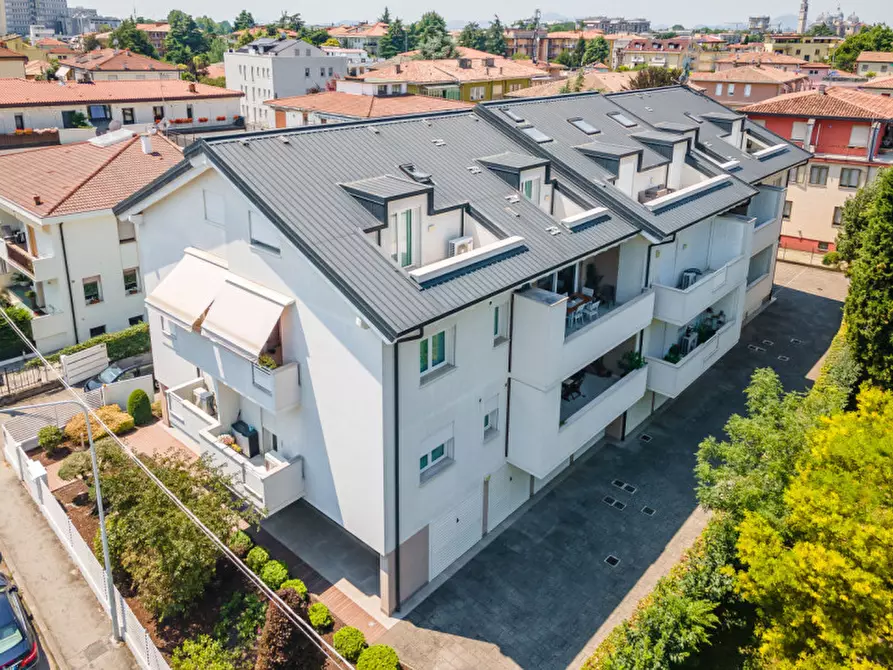 Immagine 2 di Appartamento in vendita  in Via San Camillo de Lellis 11 a Padova