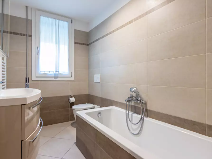 Immagine 25 di Appartamento in vendita  in Via San Camillo de Lellis 11 a Padova