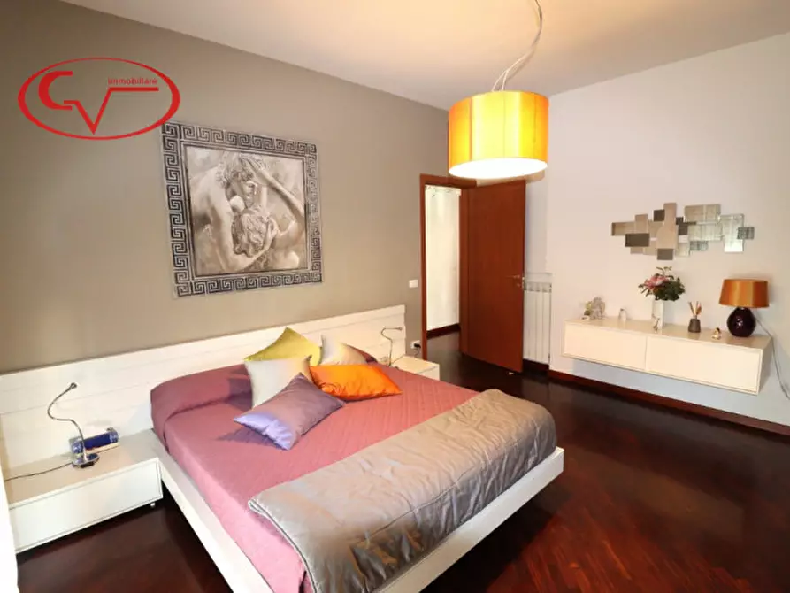 Immagine 11 di Appartamento in vendita  in via Montegrappa a Montevarchi