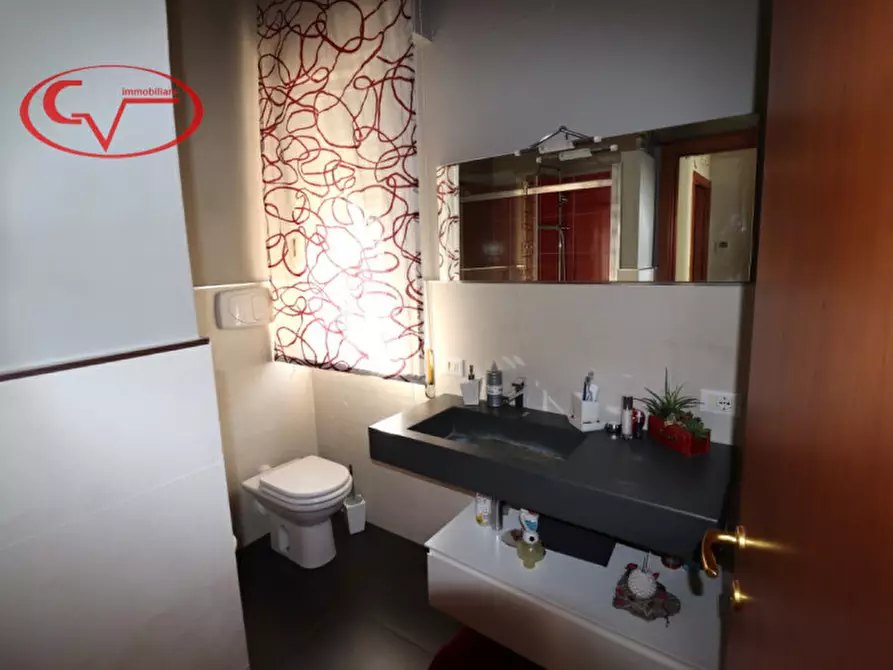 Immagine 18 di Appartamento in vendita  in via Montegrappa a Montevarchi