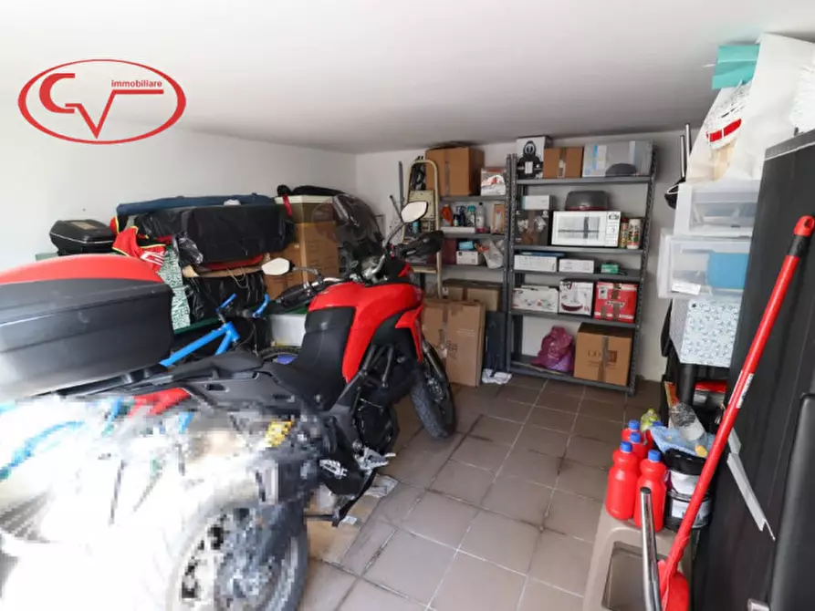 Immagine 21 di Appartamento in vendita  in via Montegrappa a Montevarchi