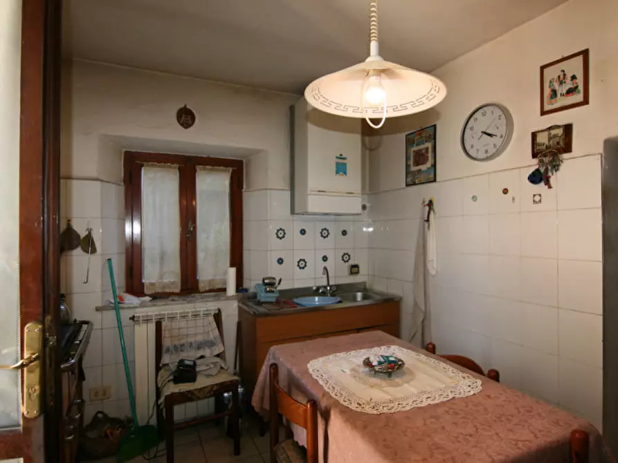 Immagine 2 di Casa indipendente in vendita  a Montalcino
