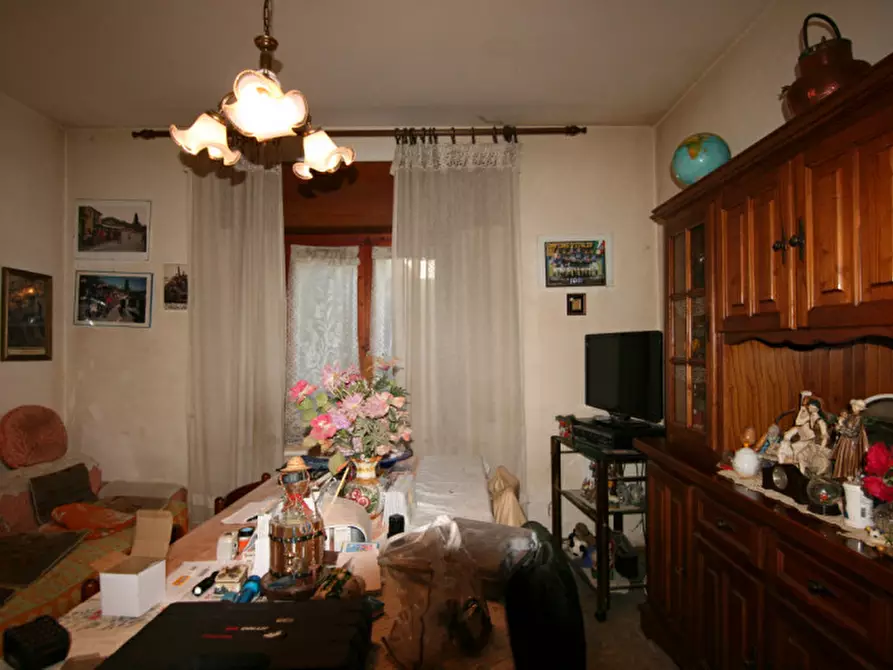 Immagine 4 di Casa indipendente in vendita  a Montalcino