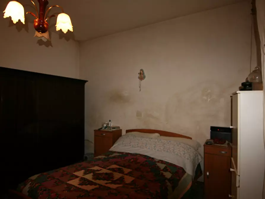 Immagine 14 di Casa indipendente in vendita  a Montalcino