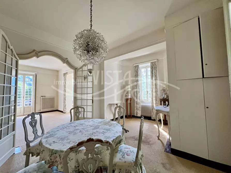 Immagine 19 di Villa in vendita  in Via Achille Sacchi 9 a Como