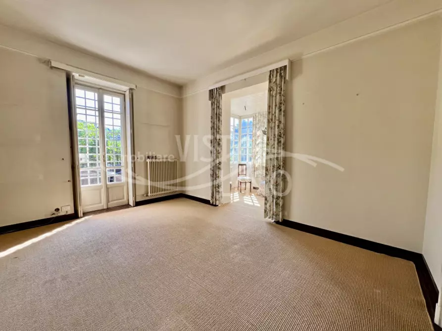 Immagine 22 di Villa in vendita  in Via Achille Sacchi 9 a Como
