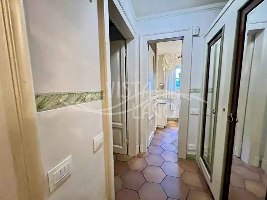 Immagine 56 di Villa in vendita  in Via Achille Sacchi 9 a Como