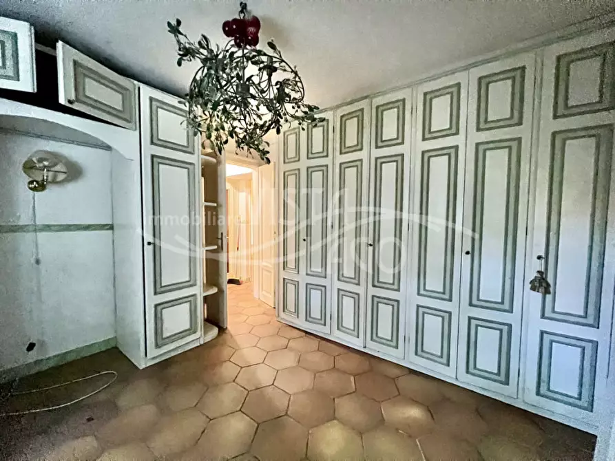 Immagine 65 di Villa in vendita  in Via Achille Sacchi 9 a Como