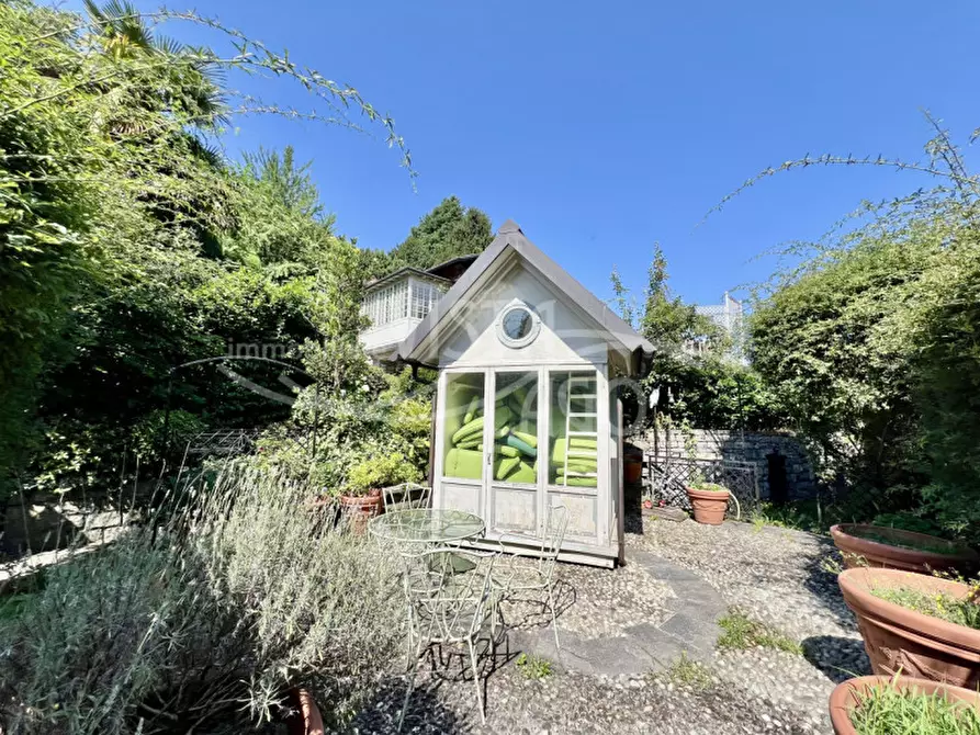 Immagine 68 di Villa in vendita  in Via Achille Sacchi 9 a Como