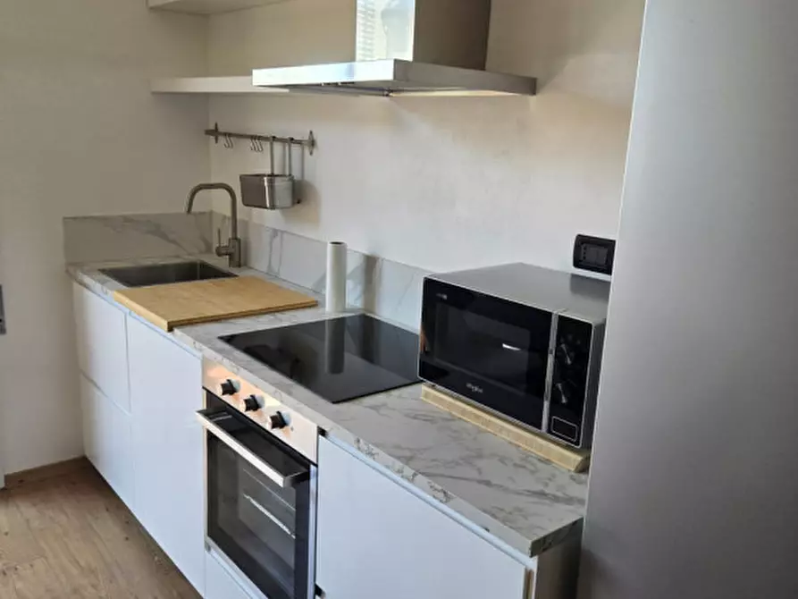 Immagine 10 di Appartamento in affitto  in via 3 Garofani a Padova