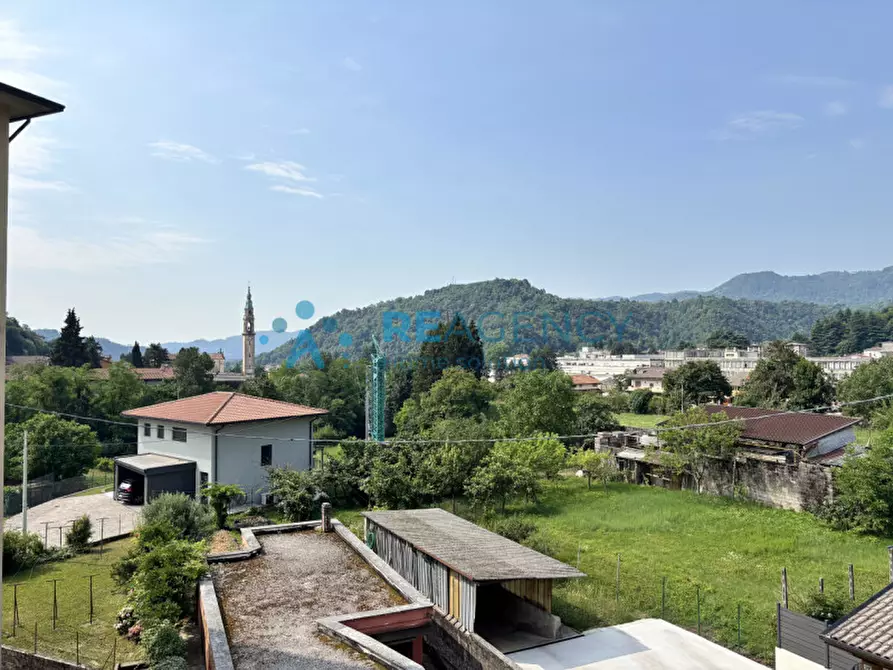 Immagine 34 di Casa indipendente in vendita  in Via Bella Venezia a Valdagno