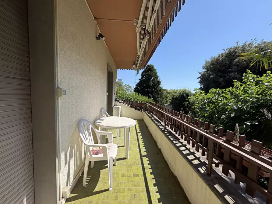 Immagine 27 di Appartamento in vendita  a Senigallia