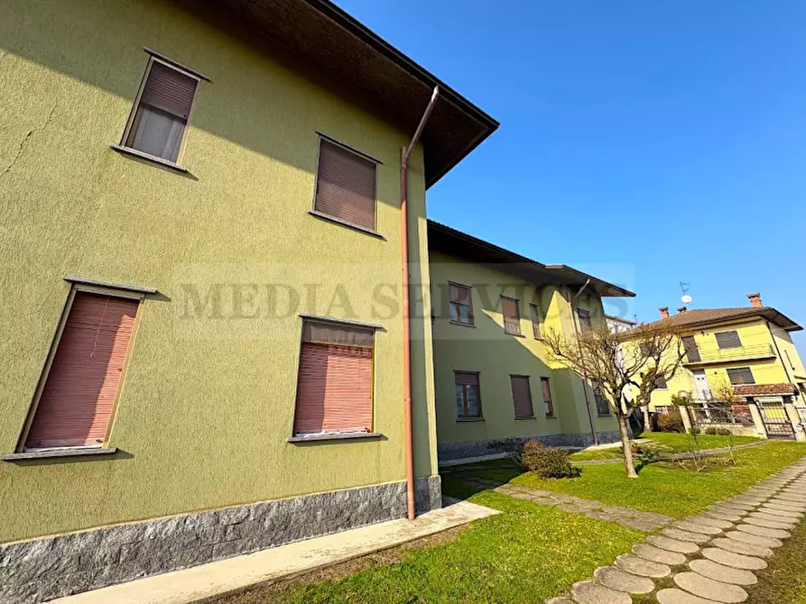 Immagine 3 di Appartamento in vendita  in via Giosuè Carducci n° 15 a Garlasco