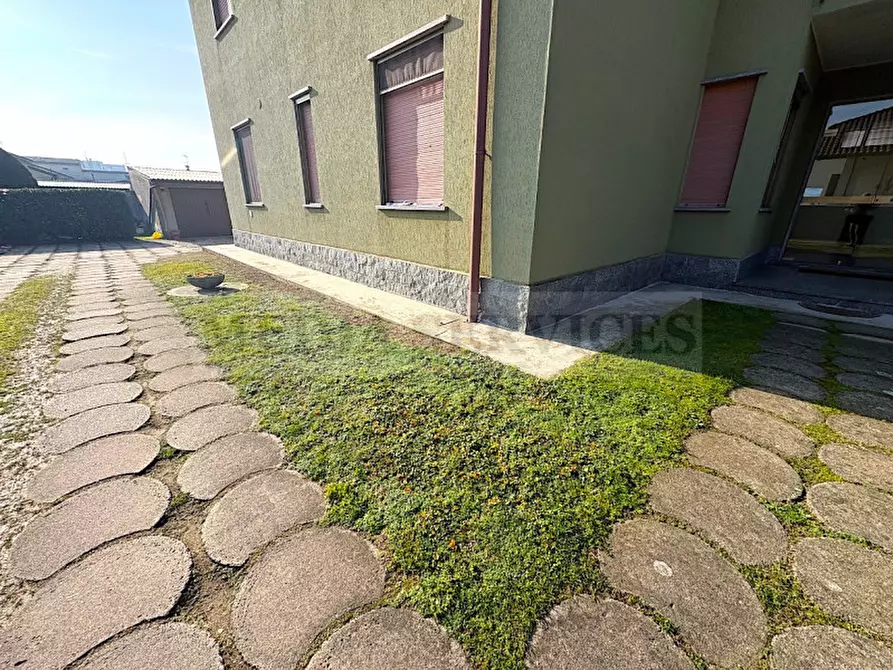 Immagine 8 di Appartamento in vendita  in via Giosuè Carducci n° 15 a Garlasco