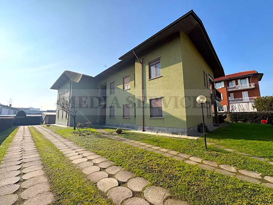 Immagine 10 di Appartamento in vendita  in via Giosuè Carducci n° 15 a Garlasco