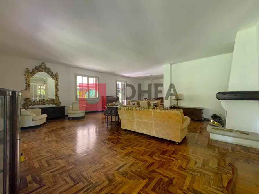 Immagine 7 di Villa in vendita  in Via Quattro Novembre a Carbonera