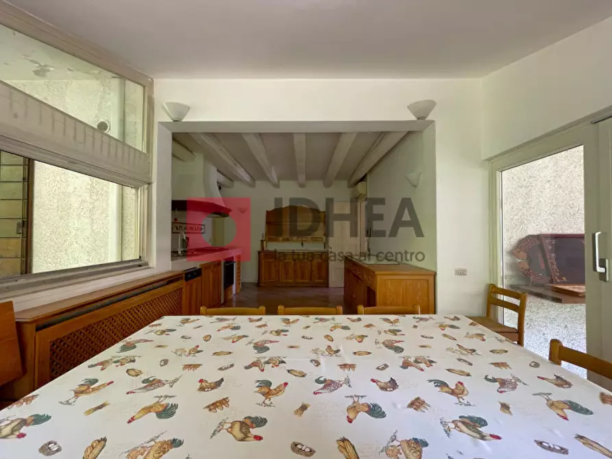 Immagine 13 di Villa in vendita  in Via Quattro Novembre a Carbonera