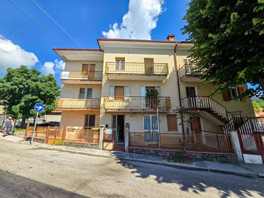 Immagine 2 di Appartamento in vendita  in Via Salvadori a Carpegna