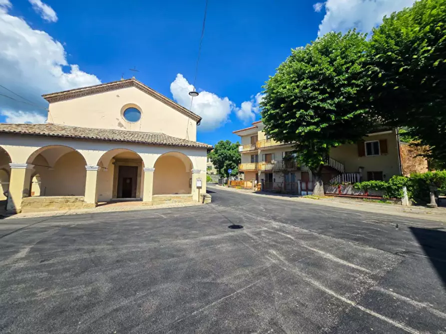 Immagine 11 di Appartamento in vendita  in Via Salvadori a Carpegna
