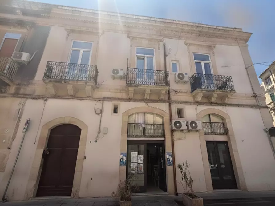 Immagine 1 di Appartamento in vendita  in via eritrea 9 a Siracusa