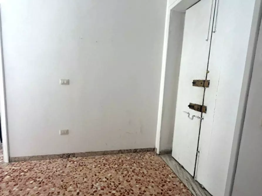 Immagine 13 di Appartamento in vendita  in via eritrea 9 a Siracusa