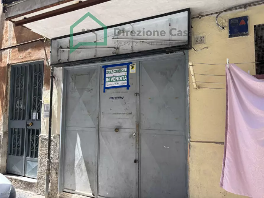 Immagine 5 di Negozio in affitto  in VIA ANDREA CANTELMO,23 a Napoli